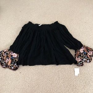 Off shoulder embroidered sleeve top